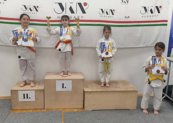 ÓRIÁSI SIKER A XXI. IPPON SHOBU DIÁKOLIMPIA DÖNTŐJÉBEN!