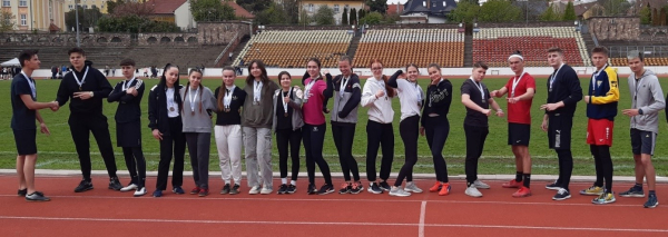 Éremeső a megyei atlétikai diákolimpián