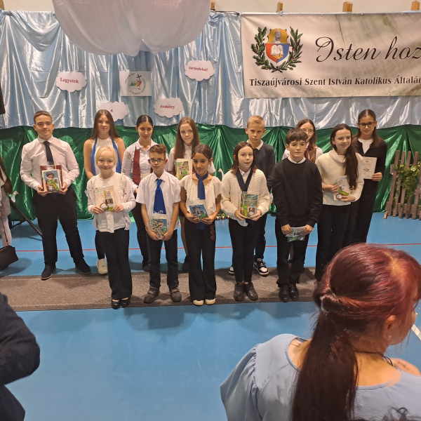  Szentírás Felolvasó versenyen elért eredményeink!