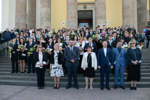 Búcsú a gimnáziumi évektől!