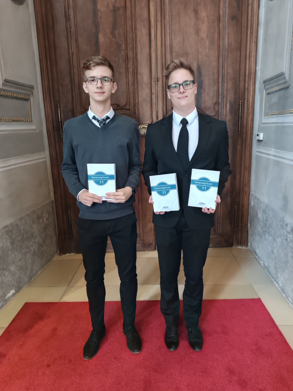 Tehetségfüzetek átadása az egyetemen!