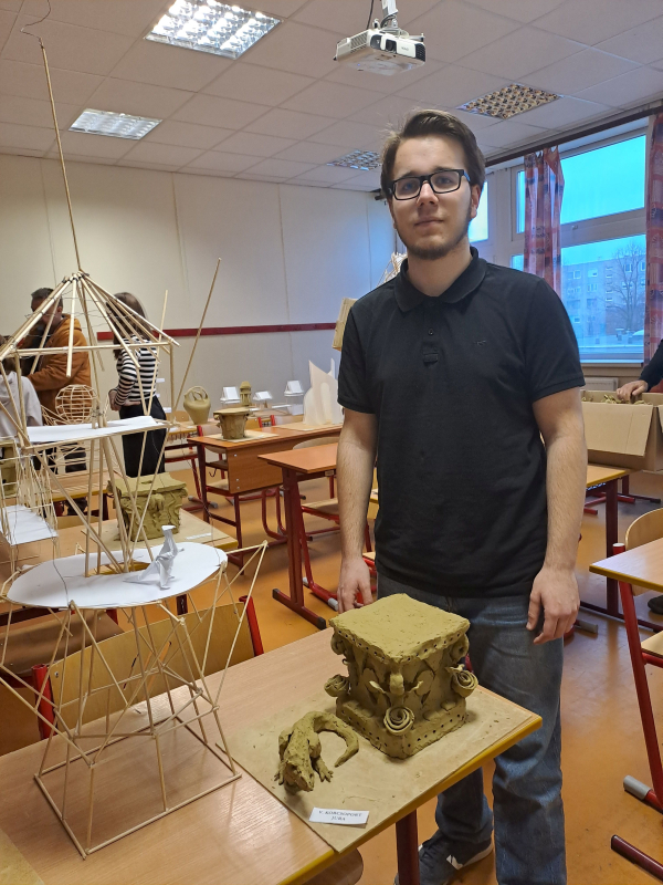 Diákunk a művészeti versenyen