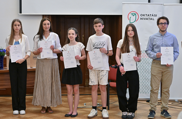 OKTATÁSI HIVATAL ÜNNEPSÉGE 