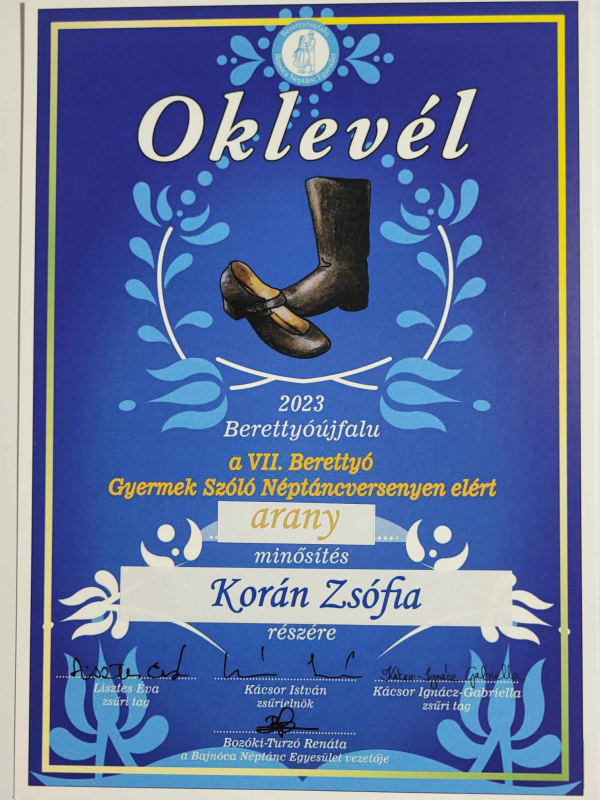Arany minősítés – Korán Zsófia