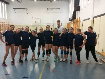 Sikeres kezdés a röplabda diákolimpián!